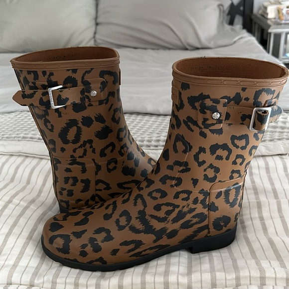 Hunter Original Refined Short Waterproof Rain Boot Leopard - Picture 4 of 12